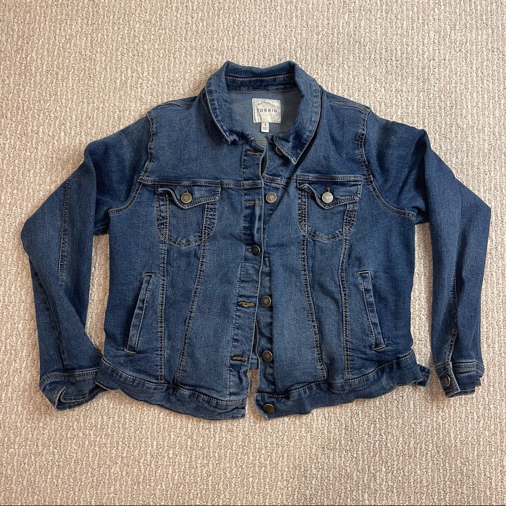 Torrid Size 1 Denim Jean Jacket Medium Wash Stretch Plus Size